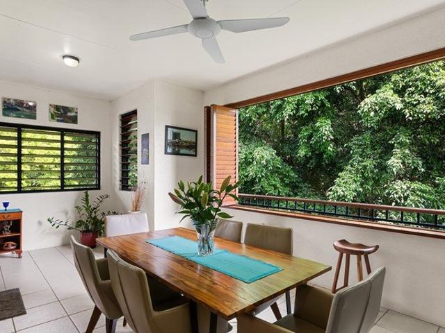 Perfectly positioned Seclusion in Freshwater