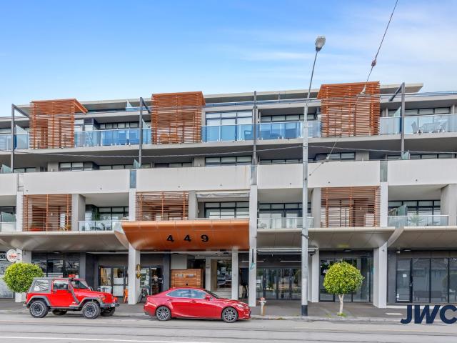 Perfectly Parked in the Heart of Caulfield South