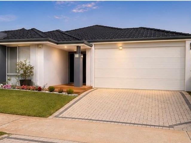 PERFECTLY PLACED TO SUIT FAMLIES & INVESTORS ALIKE!