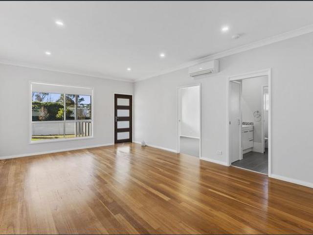 Perfectly presented Family Home with Spacious Outdoor Living