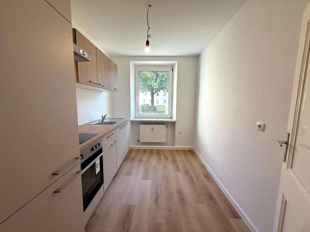 Perfekt aufgeteilte 3 Zimmer Wohnung mit neuer Küche
