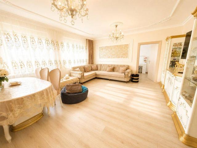 PERFEKT AUFGETEILTE 4 Zimmer Wohnung mit ca. 92 m² & Parkplatz