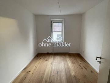 Perfekt für WG, Paare & Familien – kernsanierte 2 & 3 Zimmer Wohnungen mit Einbauküche