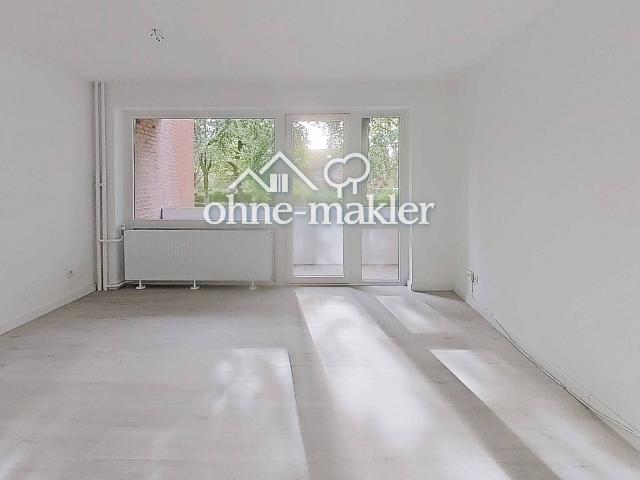Entspannt ins Jahresende Kaltmietfrei in den Herbst starten: Helle 4 Zimmer Wohnung mit BALKON