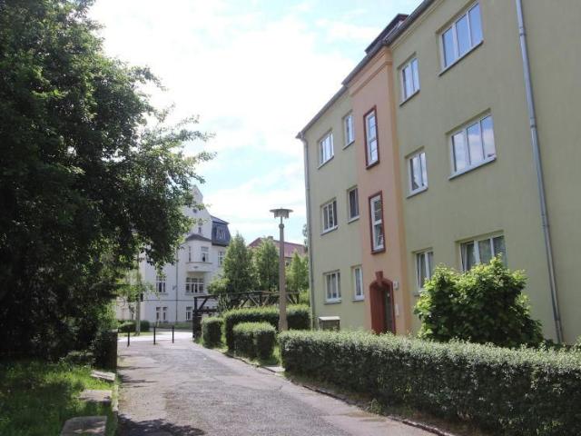 Perfekt für junge Leute Kleine preiswerte gemütliche Wohnung in Altenburg Südost!
