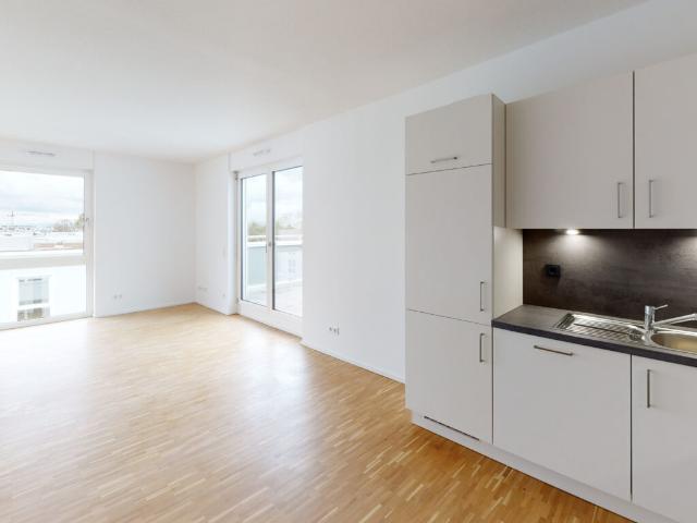 Perfekt für Paare: 2 Zimmer Wohnung mit Büro