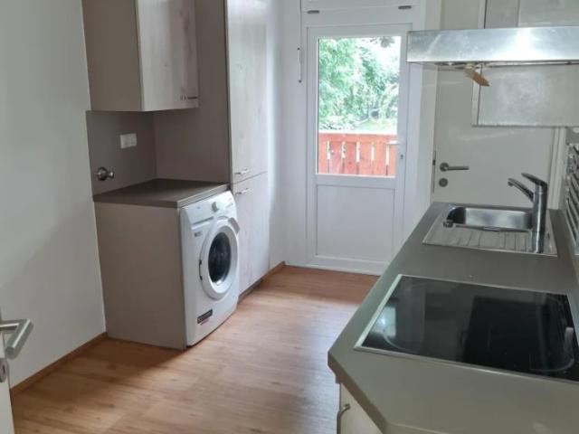Perfekt viel Platz für ein Paar! Schöne 3 Zimmer Wohnung im Altbau in Dreiheiligen!