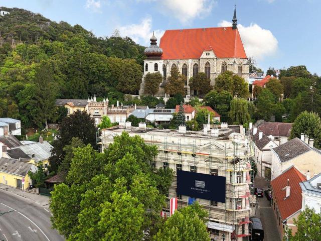 PERFEKTE 2 ZIMMER ALTBAUWOHNUNG MIT 8M² BALKON II PRESTIGE UND ELEGANZ II WOHNEN IM DENKMALGESCHÜTZEN MÖDLINGER STADTJUWEL II FUSSGÄNGERZONE