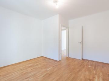 Perfekte 2er WG bzw. Paar Wohnung in Geidorf – 2 Zimmer, Balkon & Top Anbindung für Öffis, Rad & Auto!