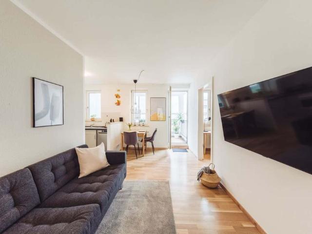 Perfekte 3 Zimmer Wohnung in der Torstr. mit Balkon, Berlin