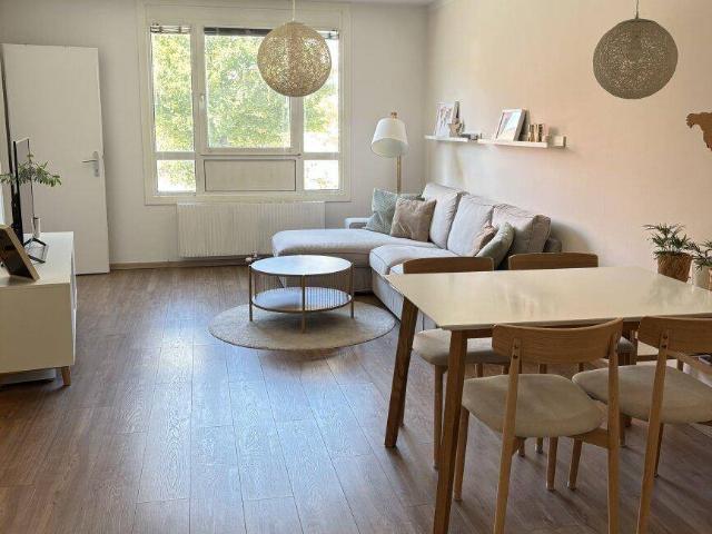 Perfekte Traumwohnung! Barrierefrei sonnig hell Grünblick
