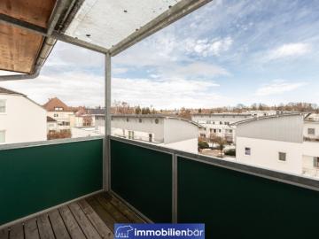Perfekte Wohnung für FAMILIE oder WG Vermietung 4,5 Zimmer aufgeteilt auf 2 Ebenen und 2 Balkone