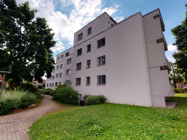 Perfekte Wohnung in Dübendorf mit Dachterrasse