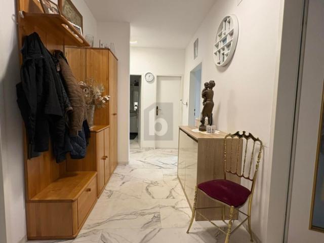 PERFEKTE CITY WOHNUNG 3 ZIMMER, BALKON & BESTE INFRASTRUKTUR