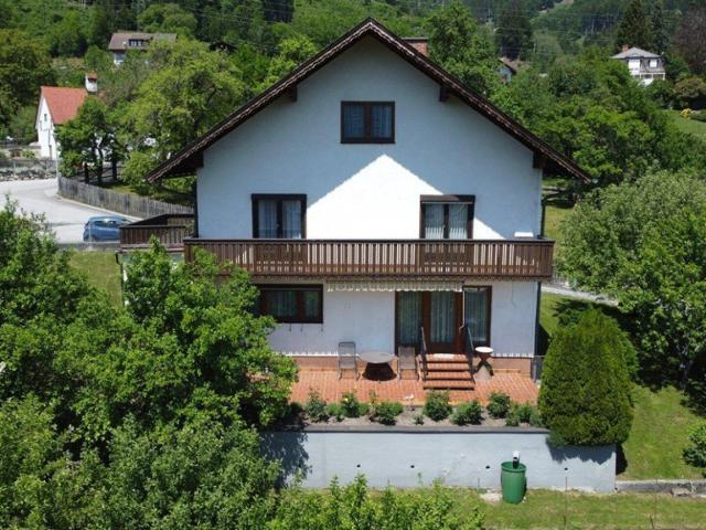 Perfekte Infrastruktur & Bergpanorama: Ihr neues Zuhause Einfamilienhaus mit Garten