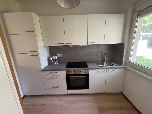 Perfekte Singlewohnung komplett neu renoviert