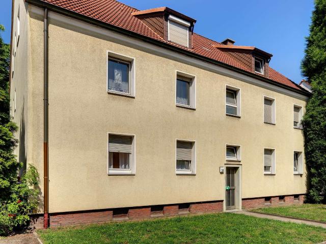 Perfekte Starterwohnung in zentraler Lage! 1,5 Zimmer im DG!