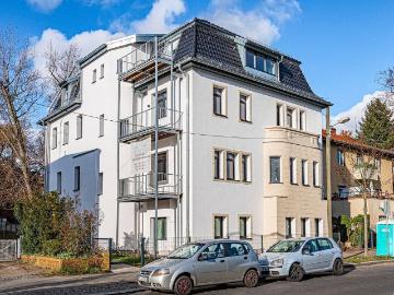 Perfekter Grundriss große 2 Zimmerwohnung kernsaniert mit Balkon