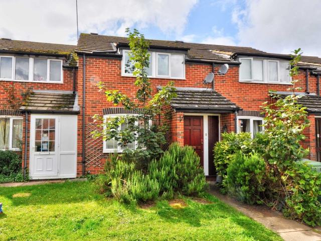 Periam Close, Henley On Thames RG9, 3 bed terraced house to rent, £2,000 pcm | PrimeLocation