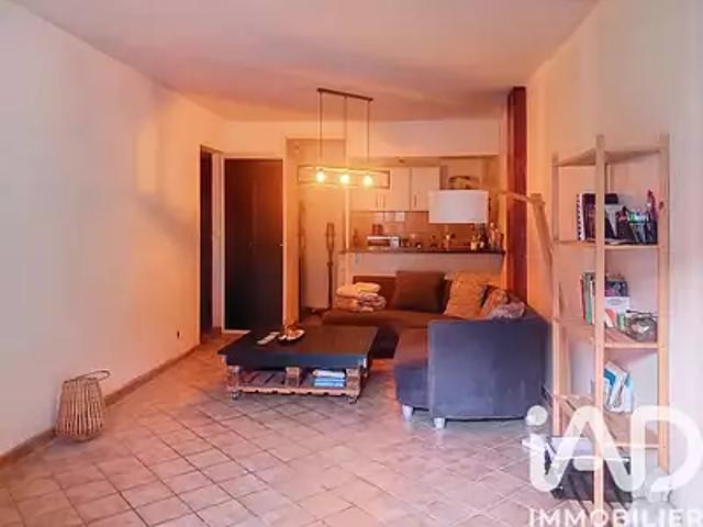 Périgny 94520 Achat / Vente appartement 2 pièces t2 parking