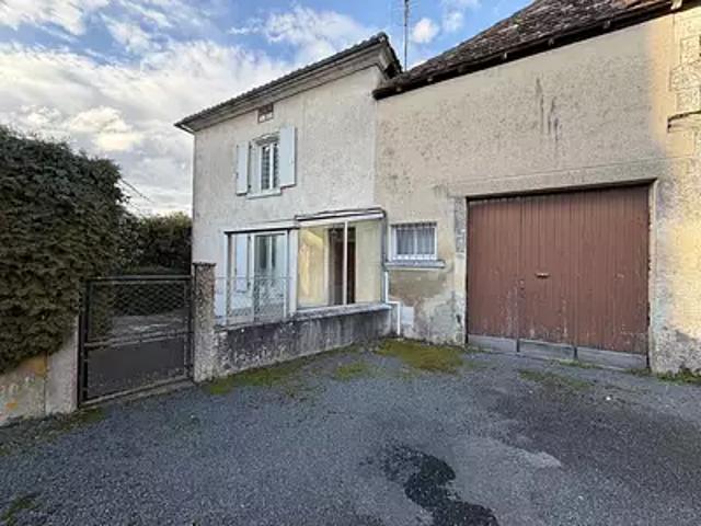 Pérignac 16250 Achat / Vente maison 5 pièces t5 terrasse parking