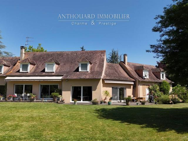 Périgourdine sur joli parc & piscine 320m² Bergerac