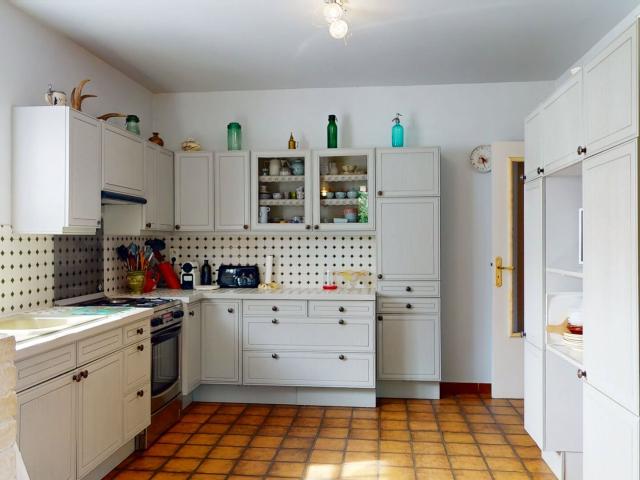 Périgord Noir – Élégante maison avec piscine et jardin arbor. 216m² Montignac Lascaux