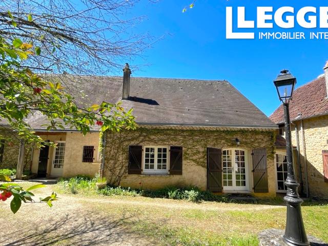 Périgord Noir – Vallée de la Vézère – Propriété de caractère sur plus de 6 ha