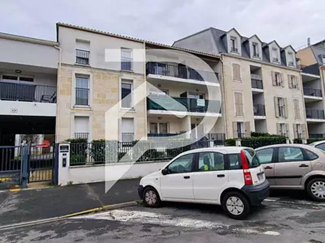 Périgueux 24000 Achat / Vente appartement 2 pièces t2 au dernier étage terrasse