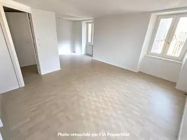 Périgueux 24000 Achat / Vente appartement 2 pièces t2 au dernier étage cave