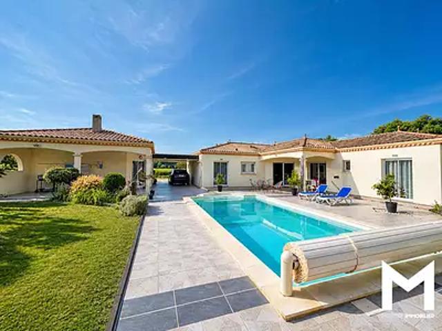 Saint Astier 24110 Achat / Vente maison 5 pièces t5 au dernier étage piscine
