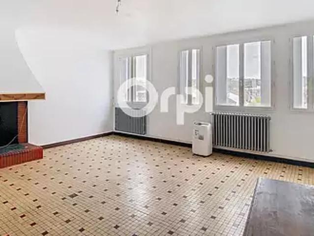 Périgueux 24000 Location appartement 3 pièces t3 balcon