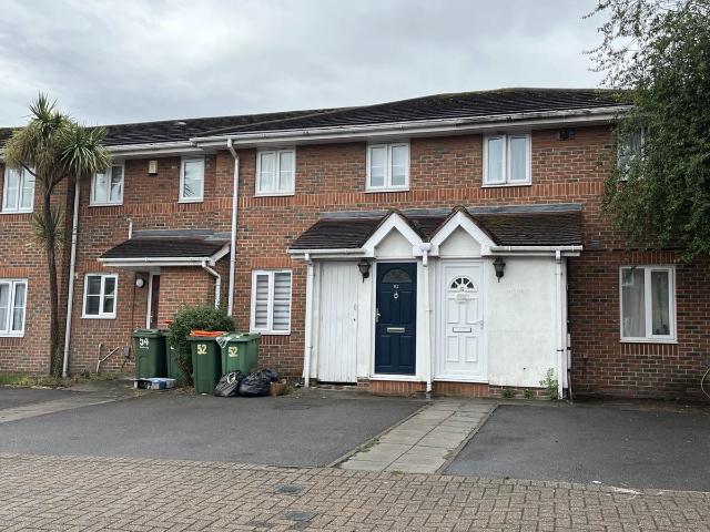 Peridot Street, Beckton E6, 3 bed property to rent, £2,100 pcm | PrimeLocation