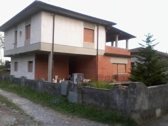 PERIFERIA 5 vani 110mq