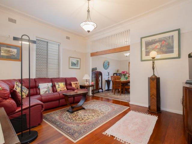 Period Charm & Exciting Potential