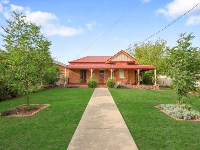 Period Charm In Mudgee's East