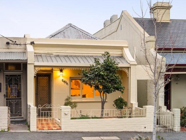Period Charm meets Contemporary Style