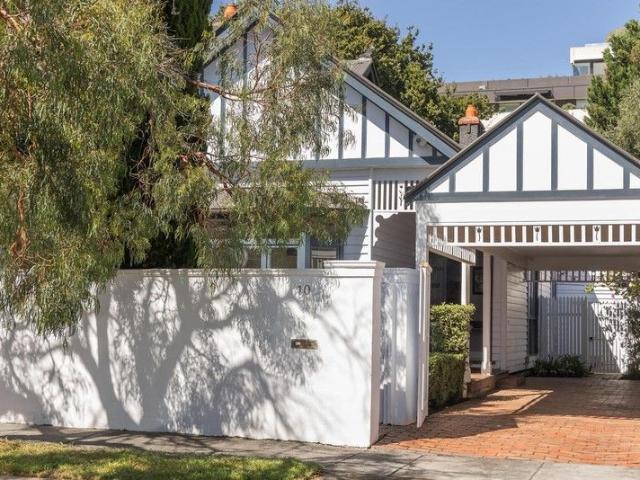 Period Charm, Perfect Location