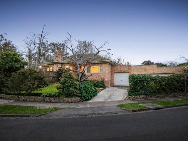 Period character, effortless scale, a coveted fairy hills corner