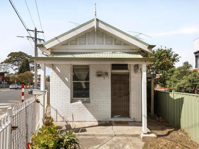 Period gem that's ready to renovate