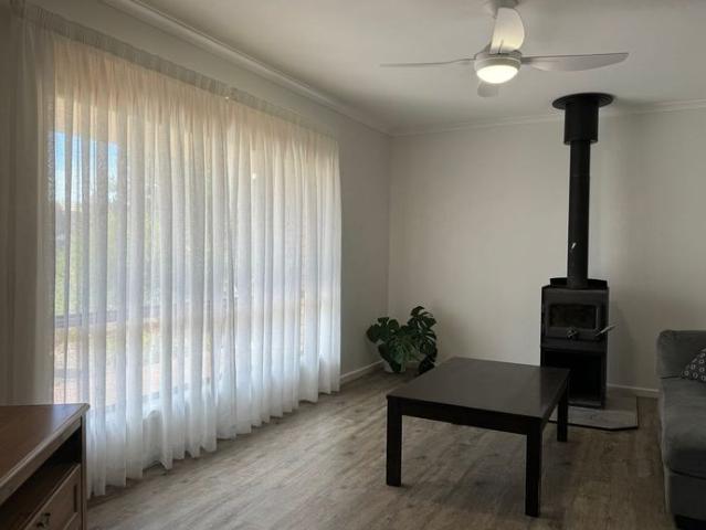 Periodic Rental 26 Willoughby Cres, Kingscote
