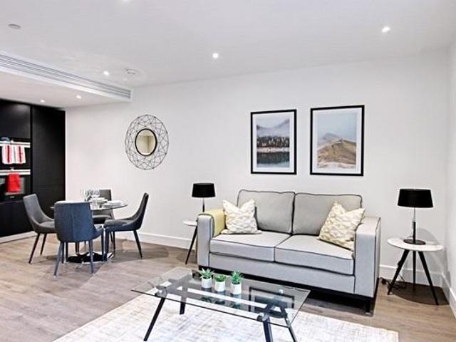Perilla House, Goodmans Fields, London 2 bed flat to rent £4,000 pcm £923 pw