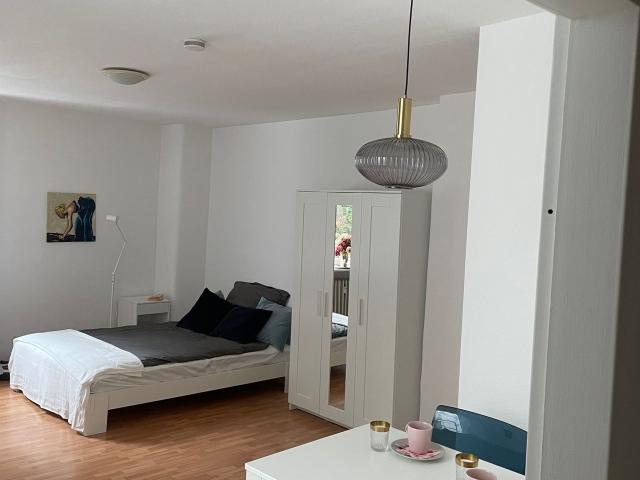 Perle der Südstadt, Koln Amsterdam Apartments for Rent