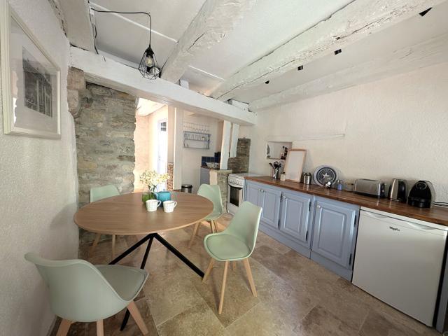 Perle rare! Centre village avec 2 terrasses 60m² Saint Antonin Noble Val