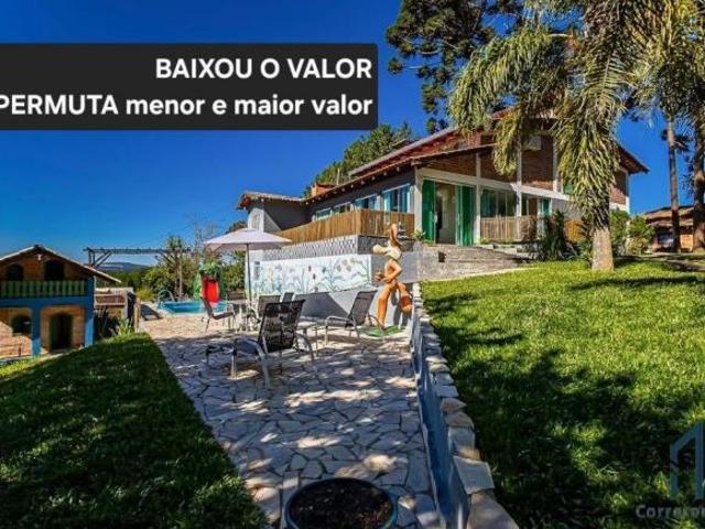 PERMUTA Chácara a venda Mansão a venda com 5 quartos, sendo 3 suítes, em Mandirituba Pr