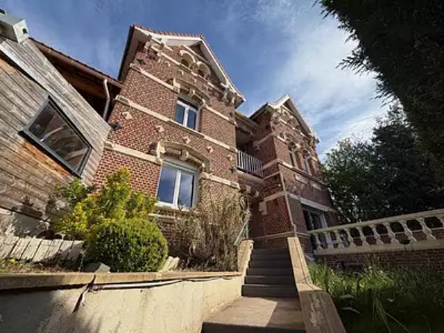 Pernes 62550 Achat / Vente maison 7 pièces t7 terrasse parking