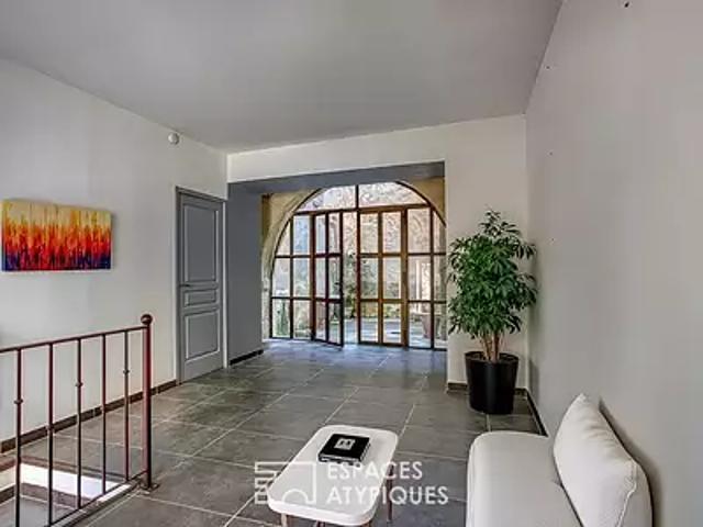 Pernes les Fontaines 84210 Achat / Vente appartement 3 pièces t3 au dernier étage terrasse