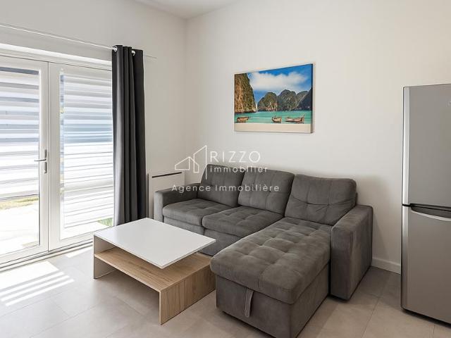 PERON Appartement T4 avec terrasse, jardin et 2 parkings
