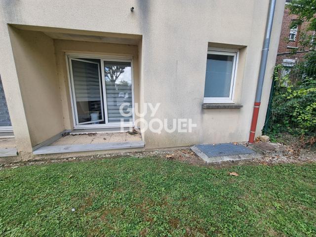 PERONNE: Studio à louer