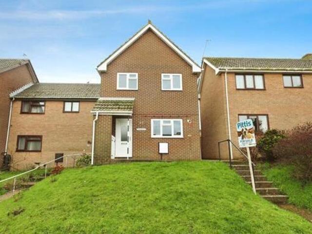 Perowne Way, Sandown, 3 Bedroom Semi detached